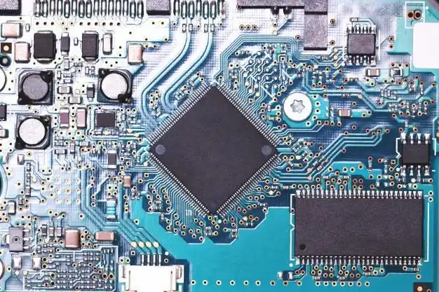 预偏置晶体管可以减小 PCB 尺寸并减少设计中使用的元件总数